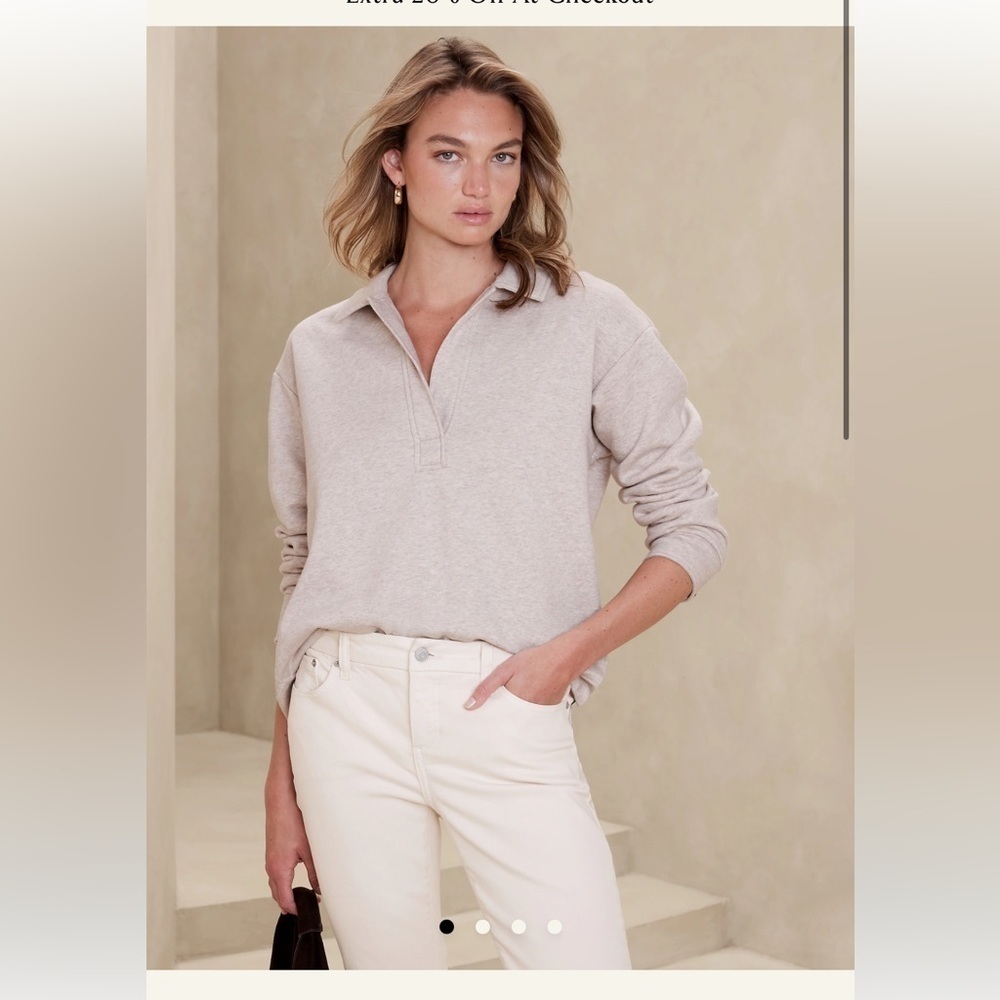Banana Republic White Collared Sweatshirt